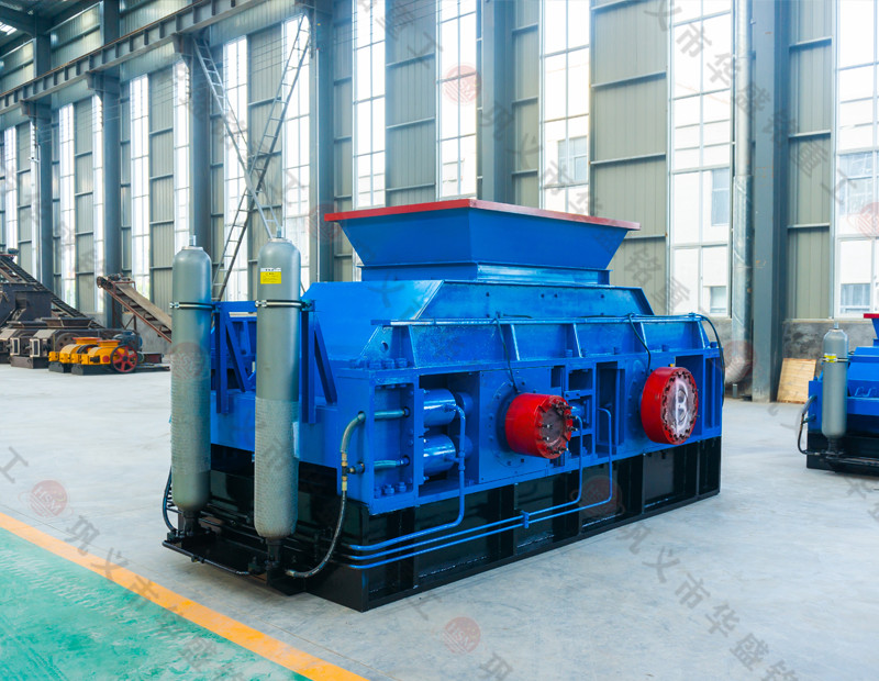 火山巖液壓對輥制砂機報價是多少？河南哪家好呢？